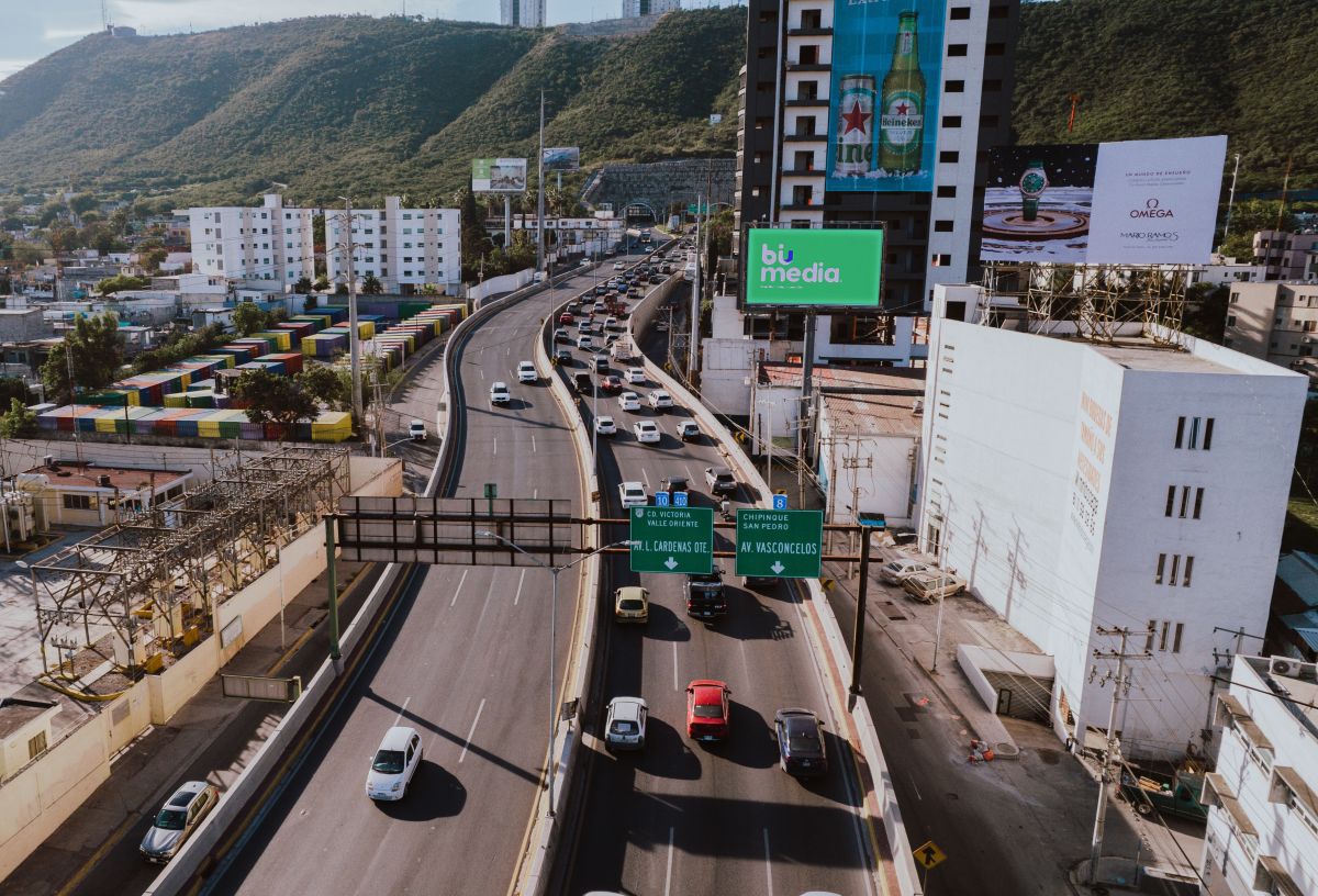 Venustiano Carranza y Túnel Loma Larga Rumbo VO