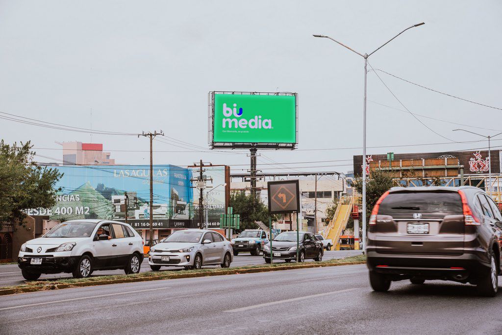 Revolución y Playa Marqueza