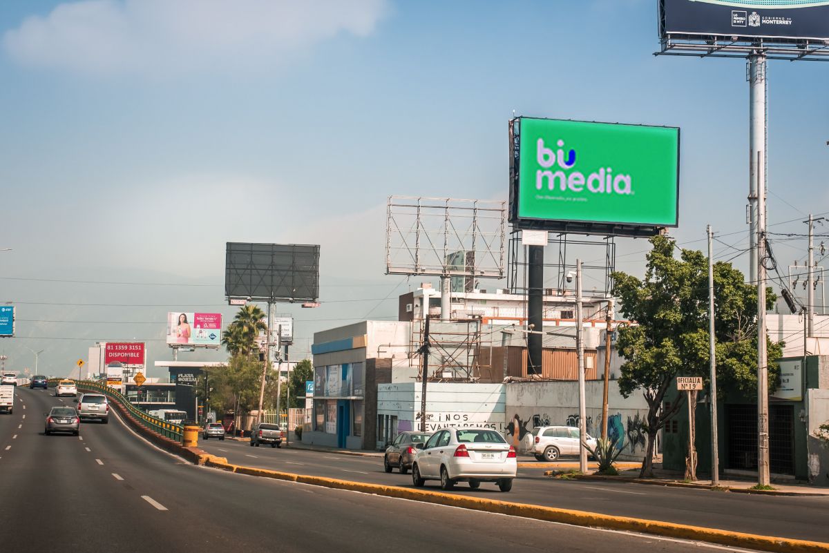 Gonzalitos y Ruiz Cortines fte AEI