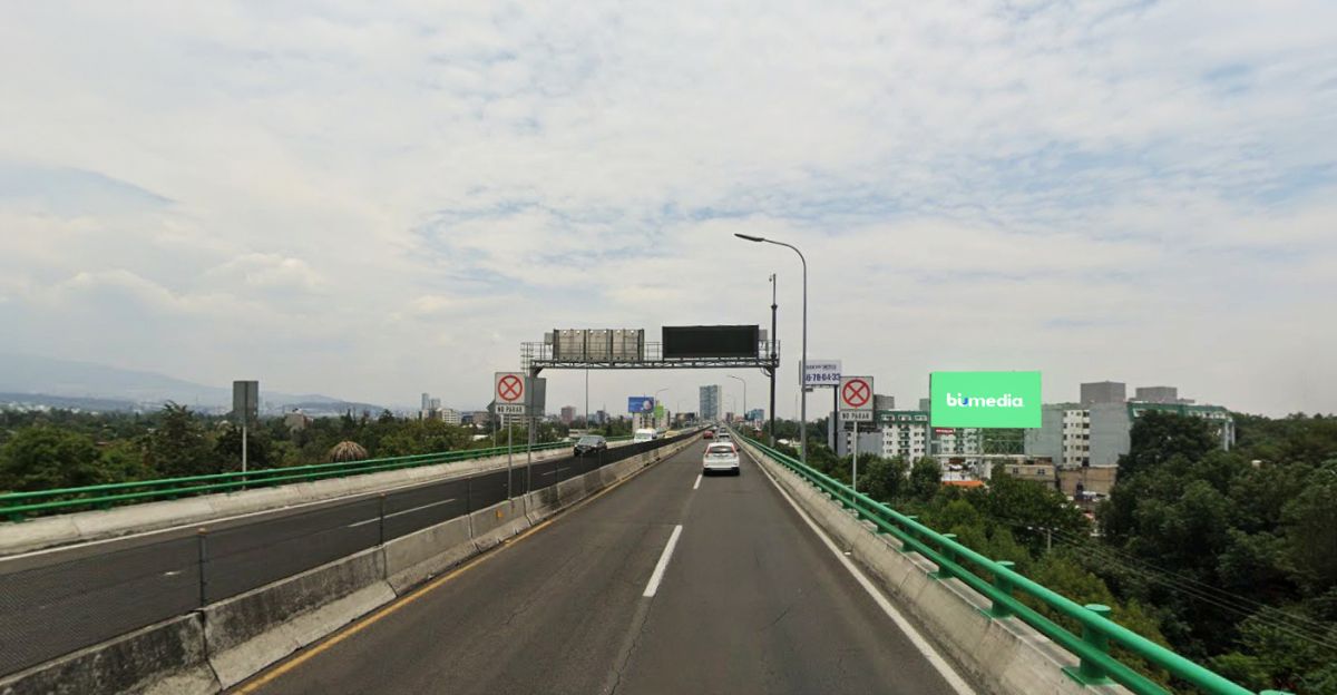 Ruiz Cortines Entre Estadio Azteca 1